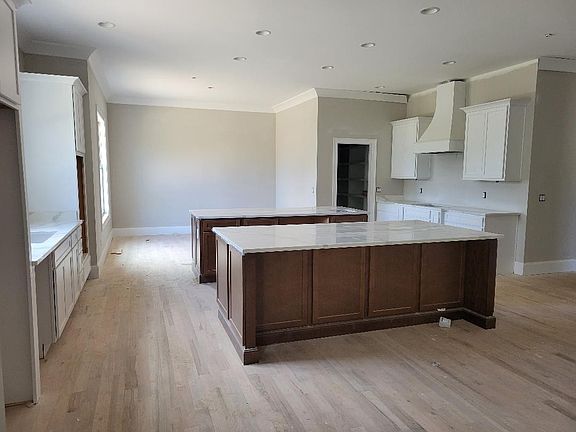 4th image of 1120 Hibiscus Ln Lot 8