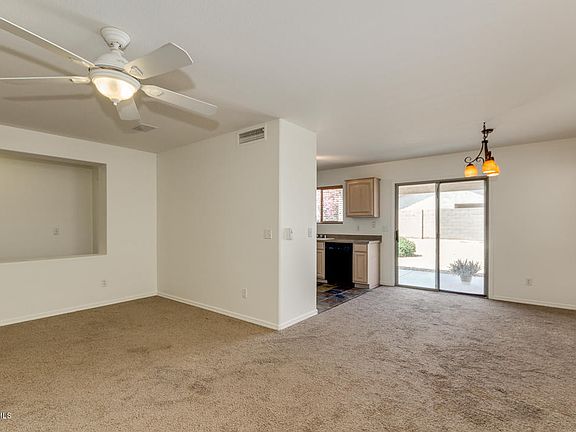 5th image of 9286 W Potter Dr
