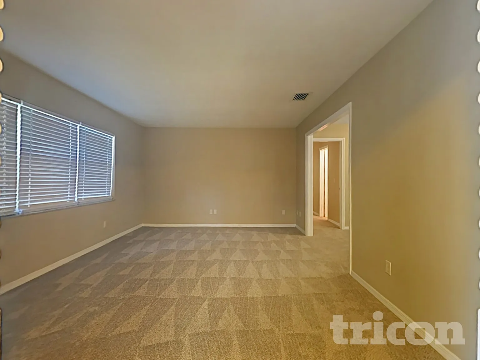 1017 Kay Jean Drive Valrico FL — Photo 2