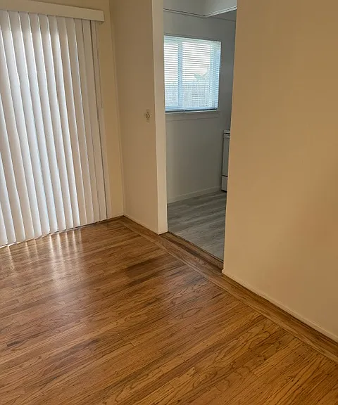 3048 Emerson St #3048 — Photo 4