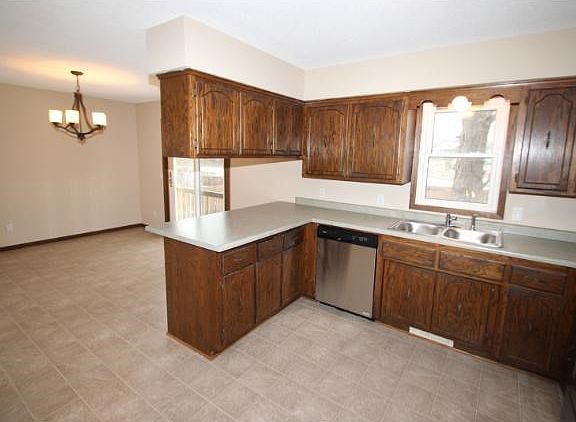 3rd image of 22546 Zea St NW