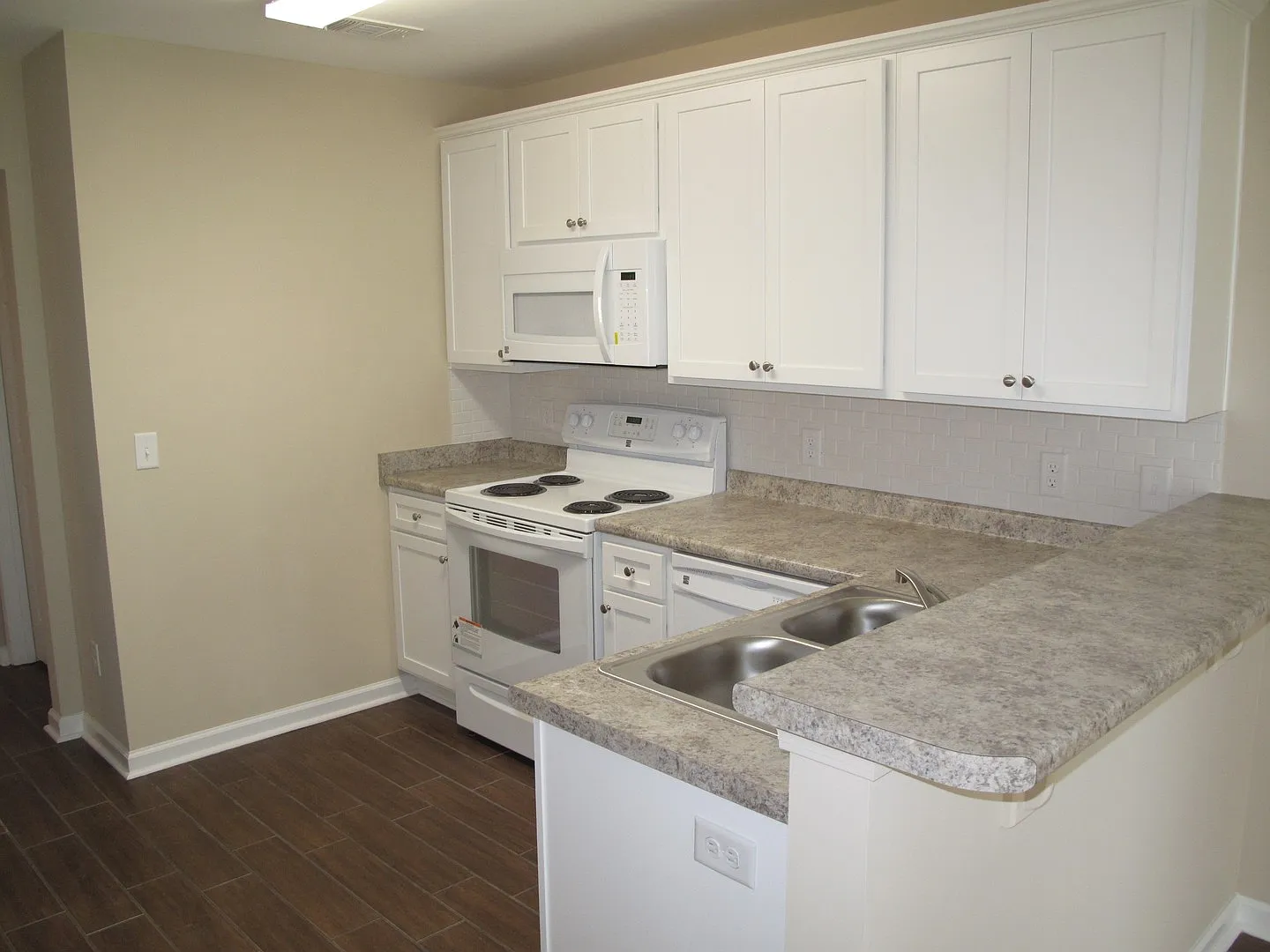 150 Connor Loop — Photo 3
