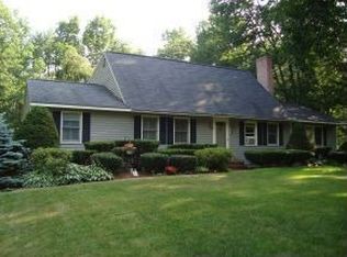 17 Hovey Meadow Rd, Atkinson, NH 03811