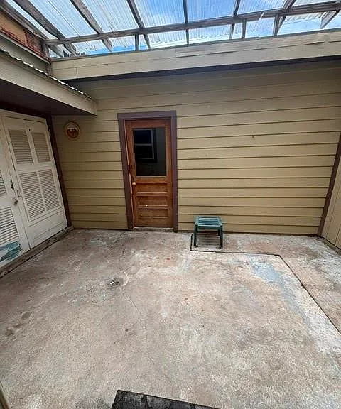 8306 Oakhaven Rd — Photo 9