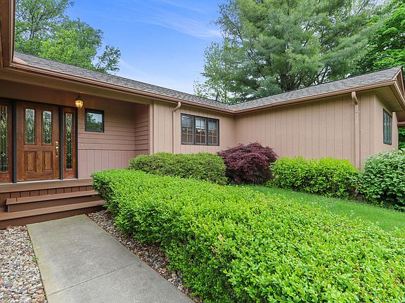 3rd image of 2507 Appaloosa Ln