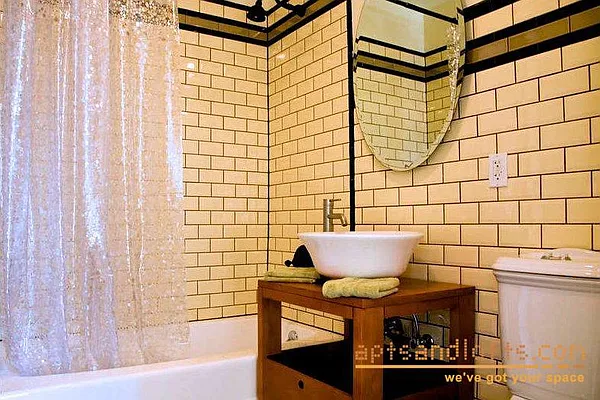 Sold by aptsandlofts.com | media 16
