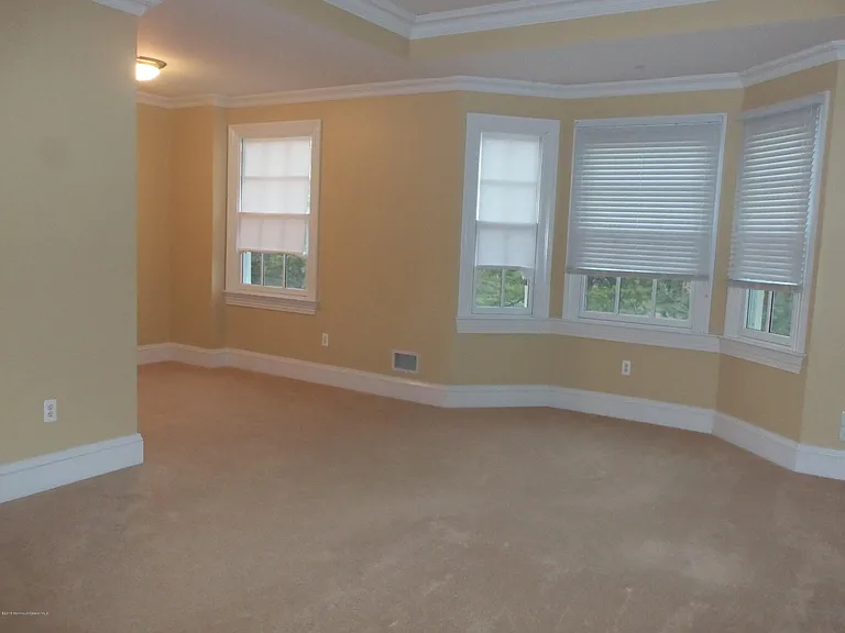1021 Oval Rd #1021 — Photo 11