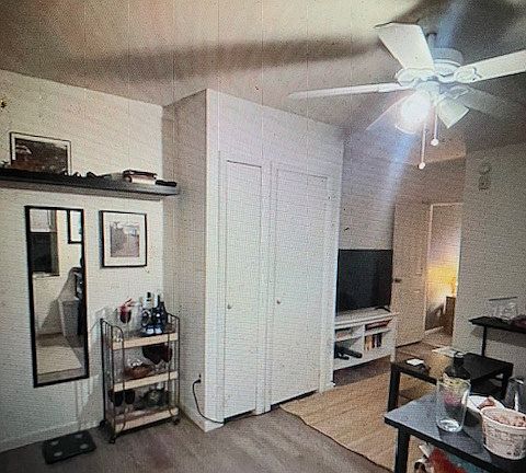 2nd image of 432 Spruce St APT 2R