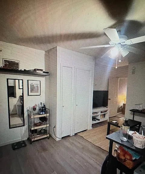 432 Spruce St #2R — Photo 2