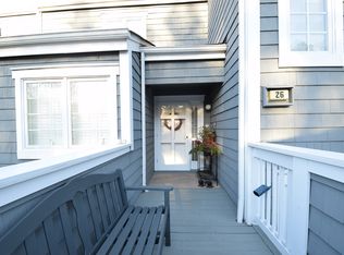 26 Spinnaker Cove Dr, Midlothian, VA 23112