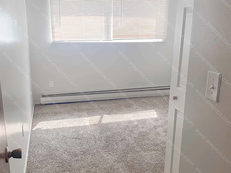 23405 Fenkell Ave #C1 — Photo 6