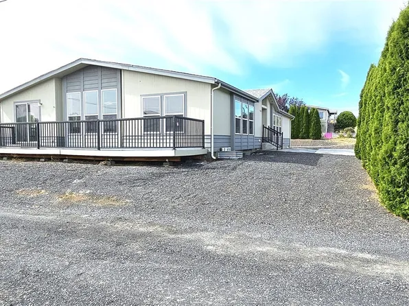 725 1st Avenue NW, Soap Lake, WA 98851