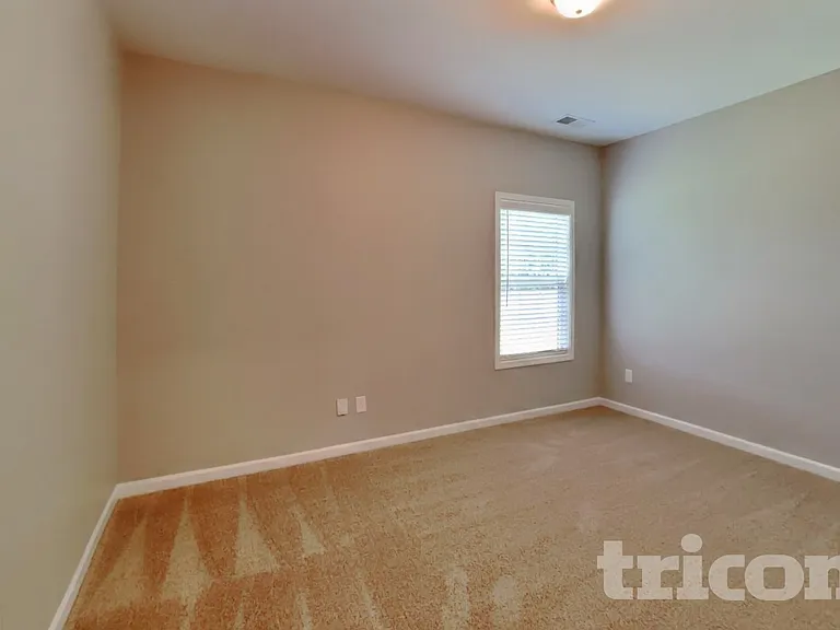 920 Stokewood Pl — Photo 12