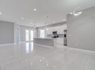 1117 NE 11th Ter, Cape Coral, FL 33909