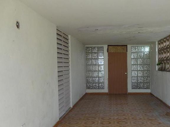3rd image of BJ3 Calle Yagrumo