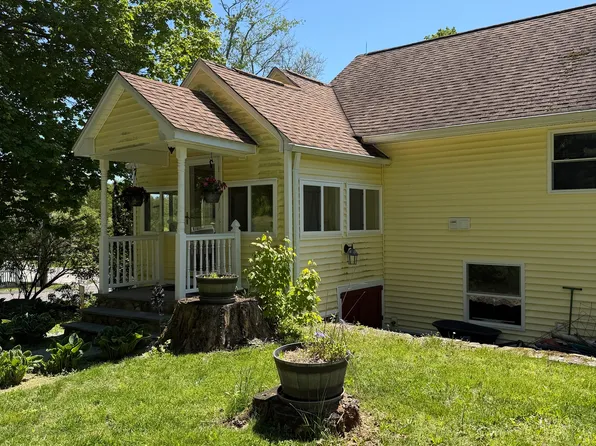77 Ratlum Mountain Rd, Barkhamsted, CT 06063