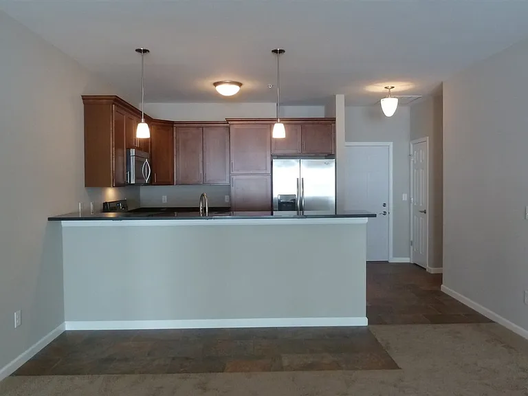 813 N 1st Ave — Photo 2