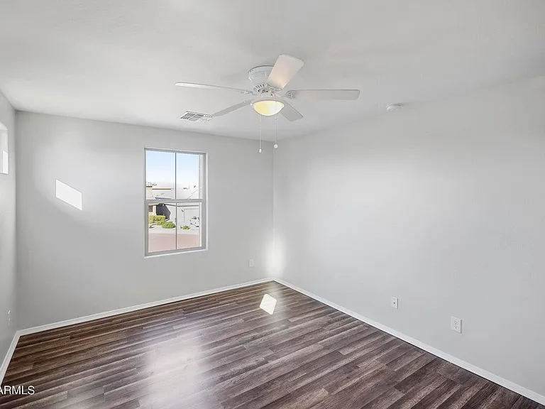 7135 W Rancho Dr — Photo 39