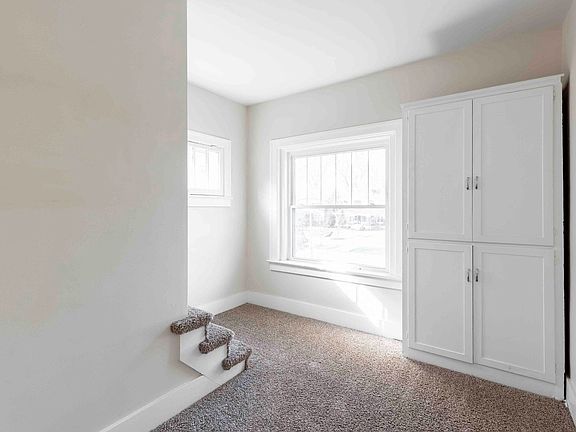 4th image of 2070 Eastern Pkwy #3