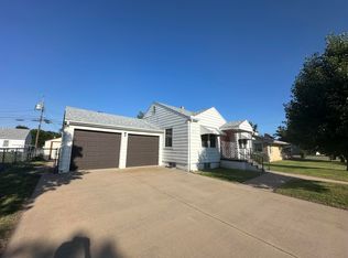 1306 Coolidge St, Great Bend, KS 67530