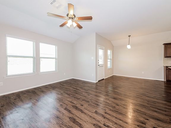 5th image of 2118 Shady Glen Trl