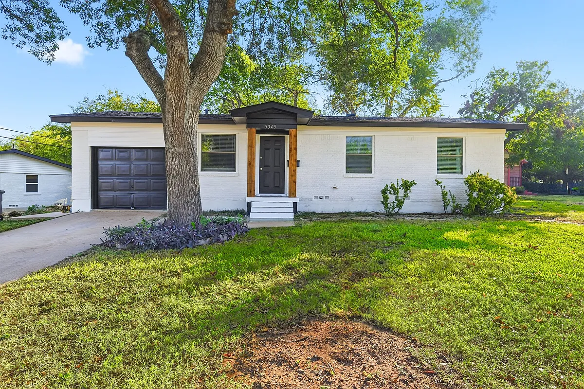 Building Photo - 5345 Hensley Dr
