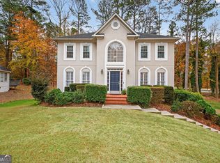 222 Mossy Pl, Alpharetta, GA 30005