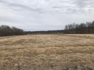 Cherry Hill Rd, Clarks Summit, PA 18411