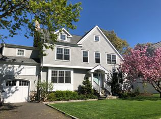 17 Plymouth Rd, Darien, CT 06820