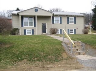 104 Forrestdale Dr, Industry, PA