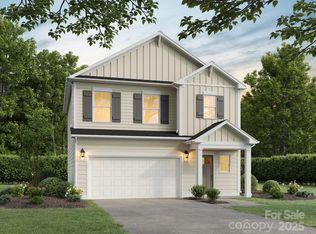 3016 Sadler Woods Ln, Charlotte, NC 28214