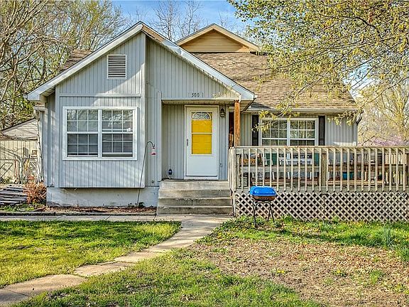 4th image of this home