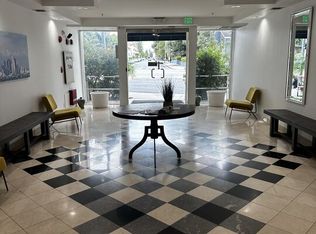 5350 White Oak Ave APT 304, Encino, CA 91316