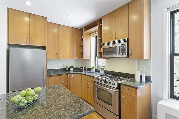 Sold by Compass | media 13