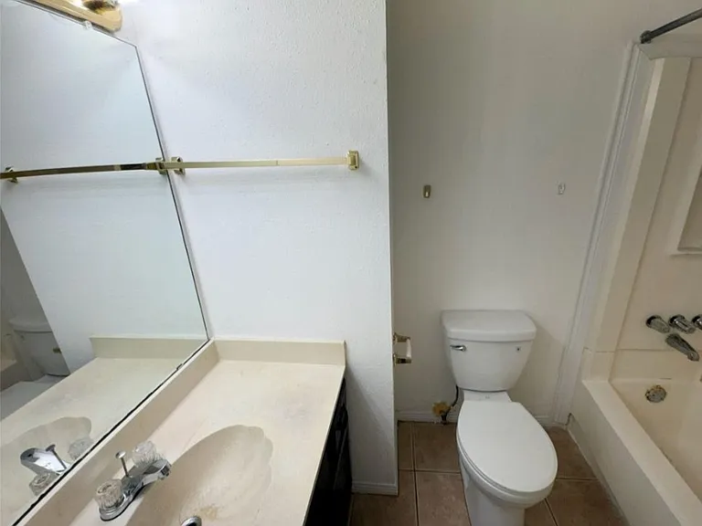 12306 Wild Pine Dr — Photo 7