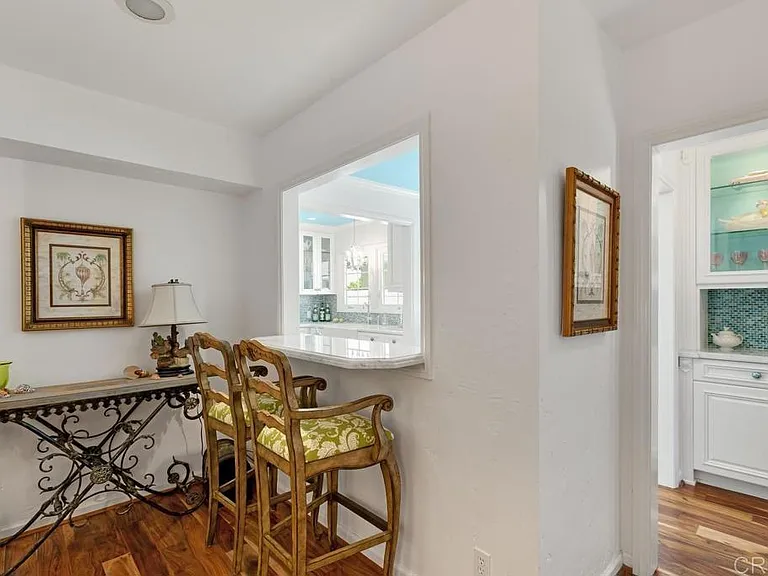 1157 Winthrop Ln — Photo 16