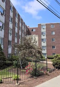 215 Winter St APT 4G, Weymouth, MA, 02188