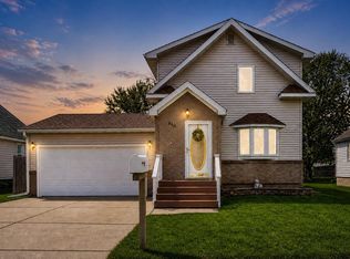 810 10th Ave SE, Austin, MN 55912