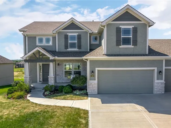 8920 N Tipton Ave, Kansas City, MO 64153