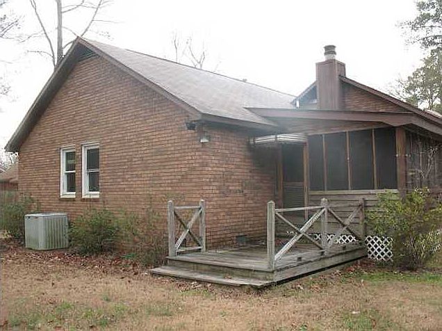2nd image of 241 Savannah Round