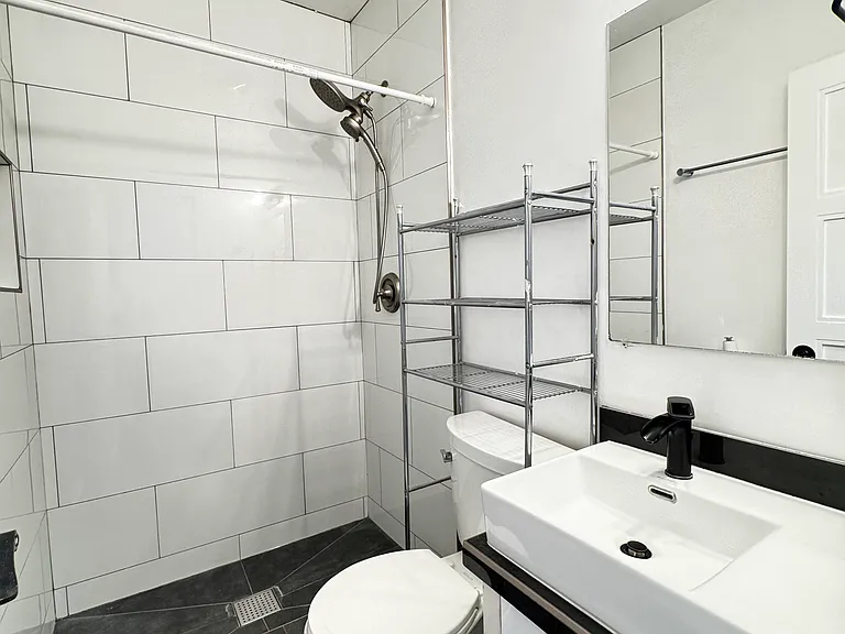 4702 E Avenue R12 — Photo 8