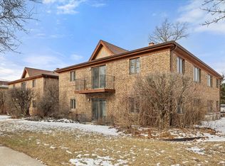 7610 W 26th St APT 6, North Riverside, IL 60546