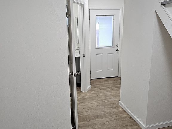 3rd image of 20 Airport Rd