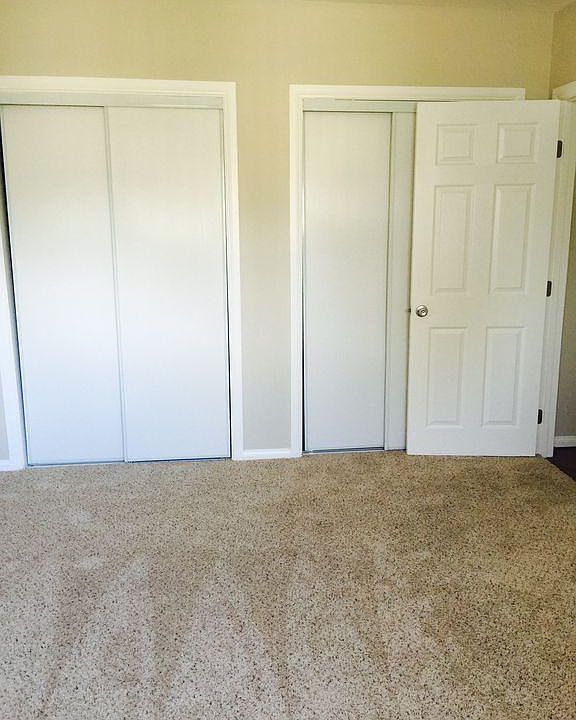 2nd image of 707 Windsor Ct
