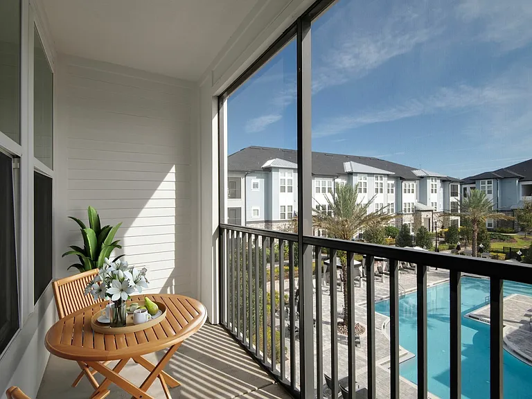 Balconies with Pool View