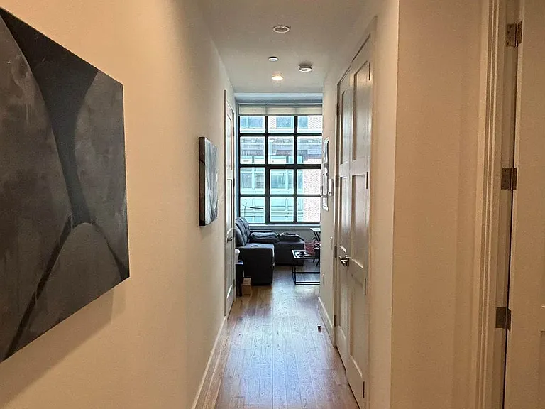 41-21 28th St #6C — Photo 4
