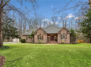 7904 Matthew Ct, Lanexa, VA 23089