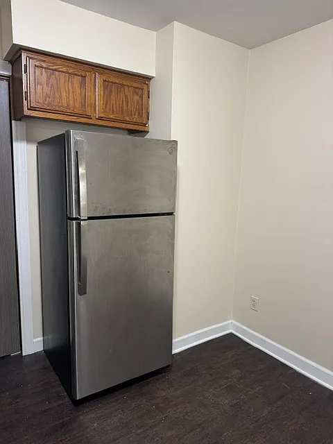 2 bed, 1.5 bath, 1400 sqft, $1,595 — Photo 2