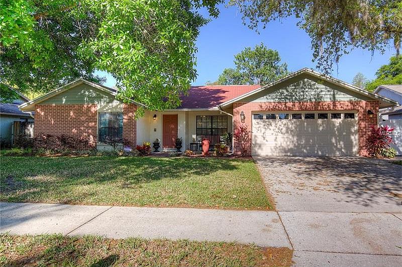 1st image of 14906 Pelican Point Pl