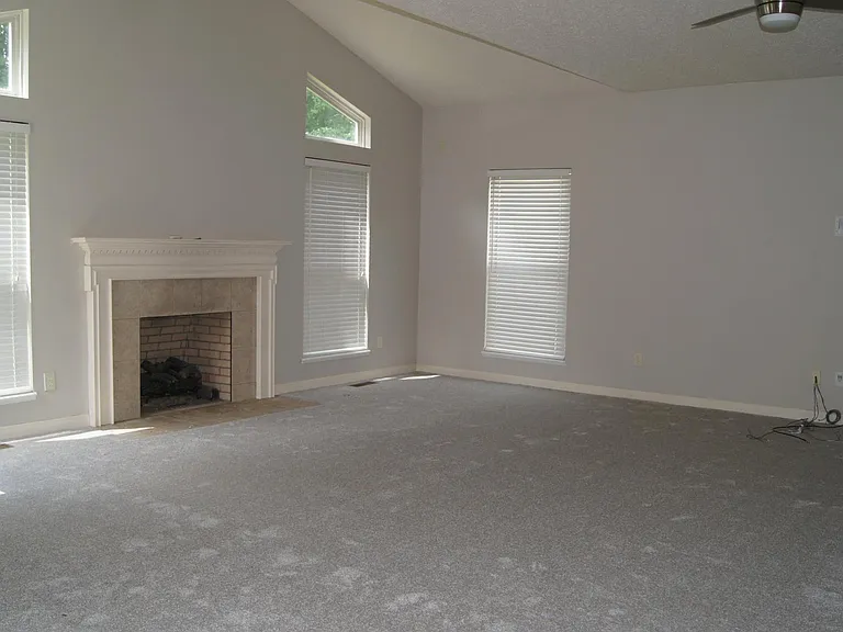 6433 Summers Nook Dr — Photo 7